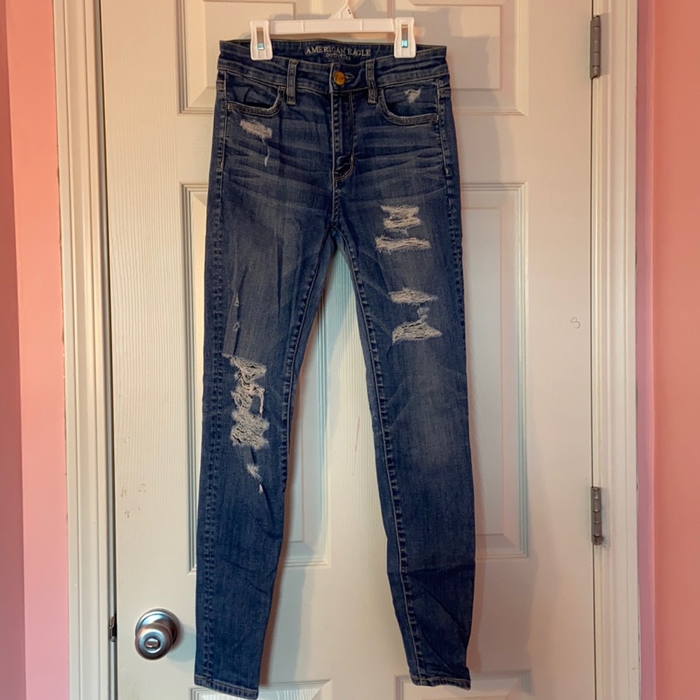 American Eagle Outfitters ripped jeans